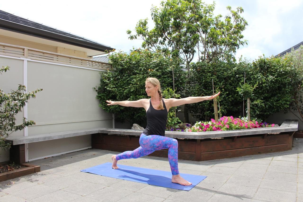 crescent lunge with twist